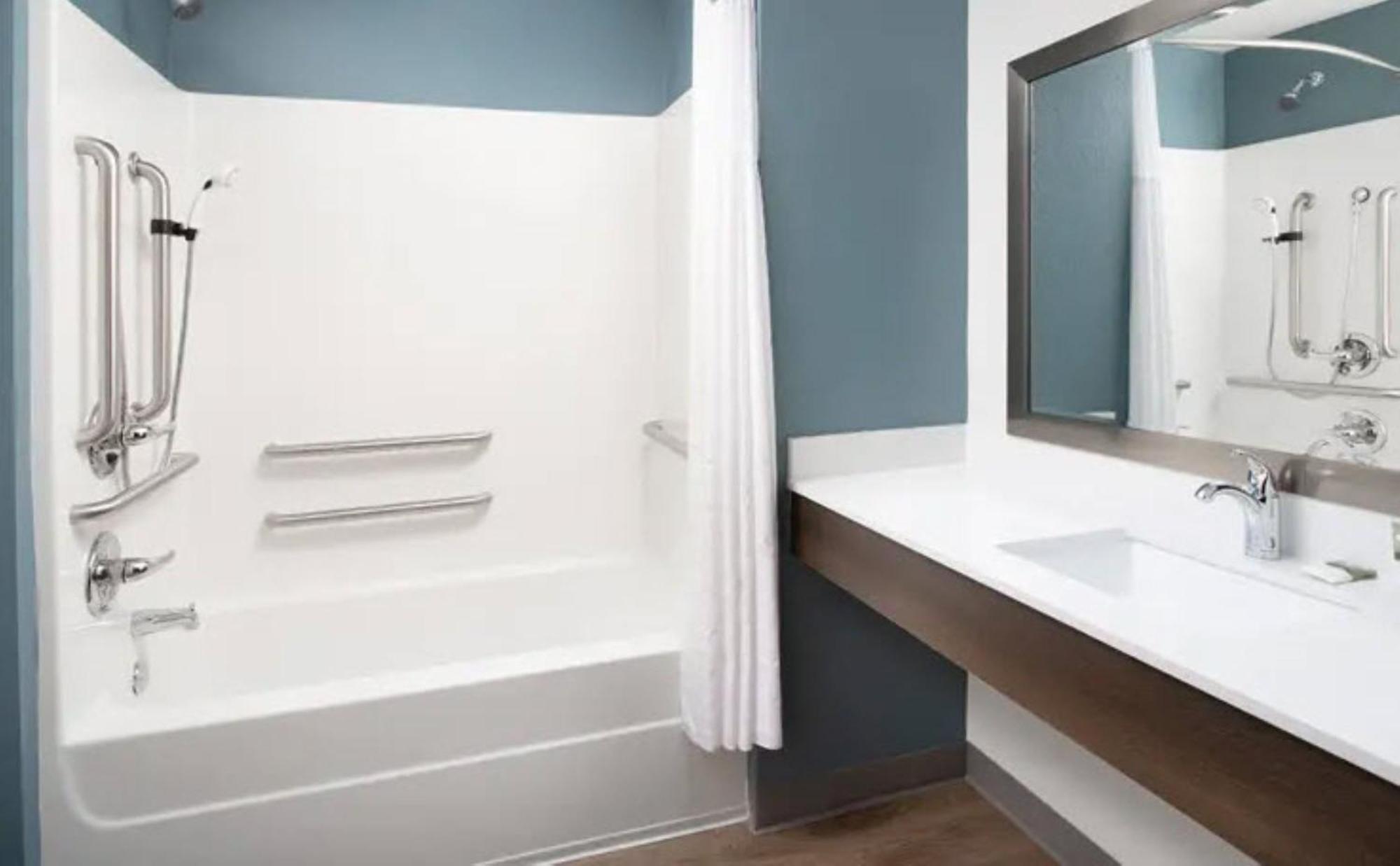 Woodspring Suites Huntsville - Research Park Bagian luar foto